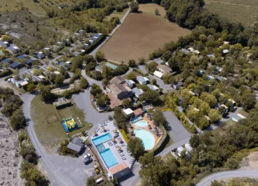 Flower Camping Saint Amand Campsite