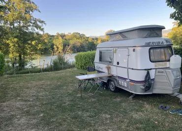 Emplacement côté rivière