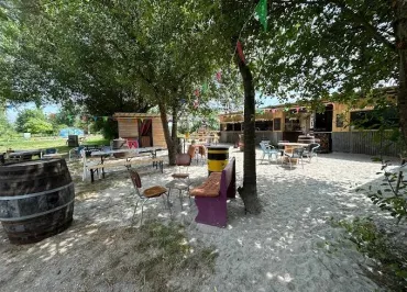 Guinguette "Port du Lys"_Salignac-sur-Charente
