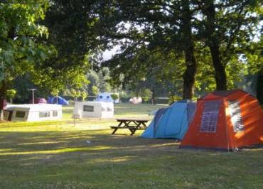 © Camping Le Val aux Fées