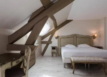 Hôtel - Les poèmes de Chartres