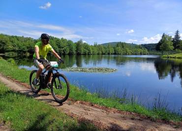 Roue Léo Vert - Location de vélos électriques, Réparation, Vente