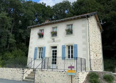 Les Refuges du Halage : Gîte la Fourmondière supérieure
