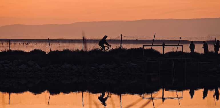 Sete Le Grau Du Roi Die Franzosische Mittelmeer Radroute