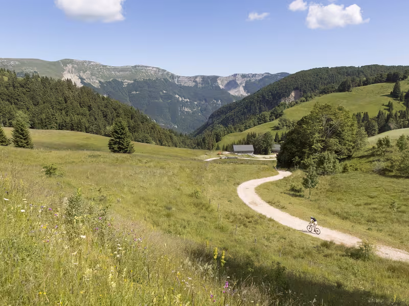 La Borne au Lion à VTT