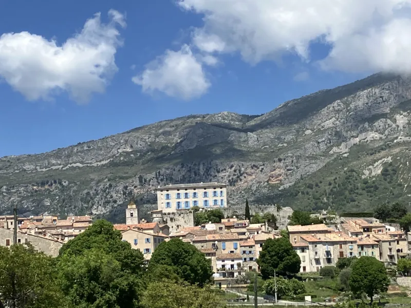 Vue sur Cipières - GT des Préalpes d'Azur