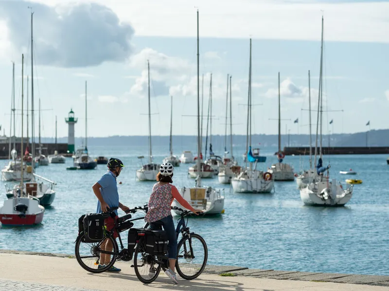 Port de Saint-Quay-Portrieux à vélo