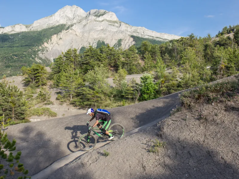 Descente VTT sur les Terres