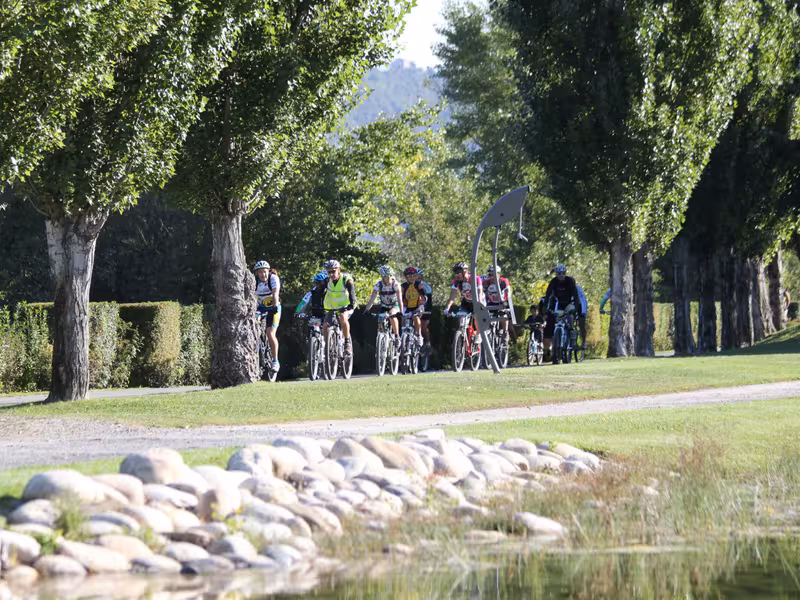 Aux abords de la Bléone sur la Grande Traversée L'Alpes Provence
