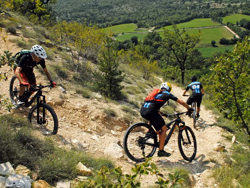 Descente VTT entre Forcalquier et Manosque