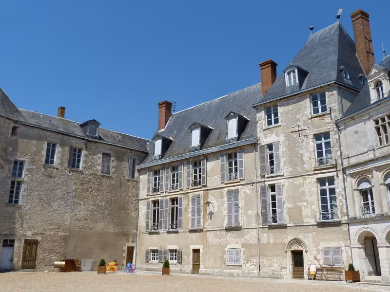 Château de Saint-Brisson-sur-Loire