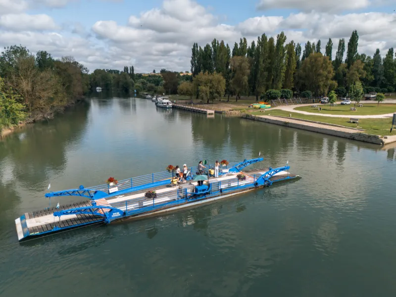 Traversée de la Charente en bac