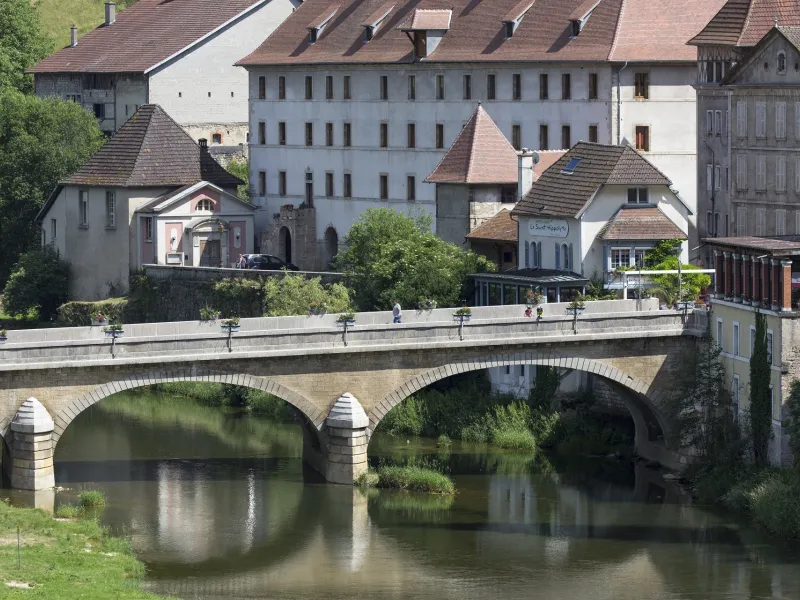 Pont à Saint-Hippolyte - GTJ à vélo