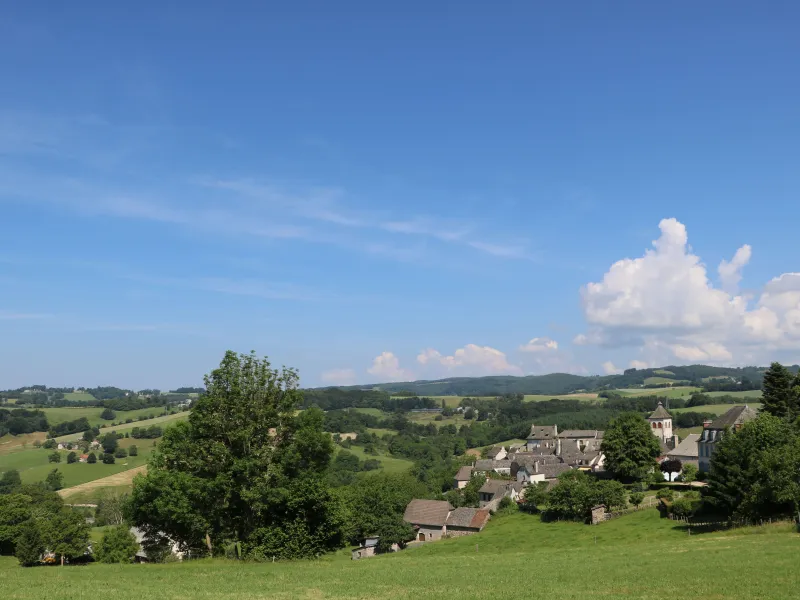 Le village de Junhac dans le Cantal