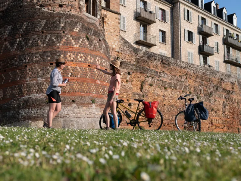 Cyclistes au Mans