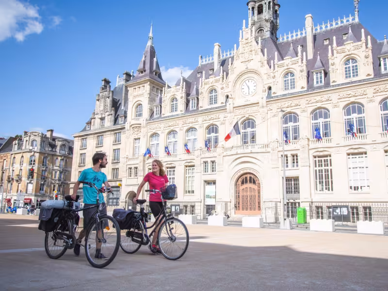 Arrivée de la Meuse à Vélo à Charleville-Maizières