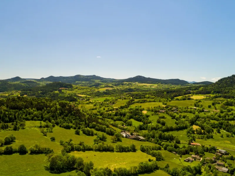 Vue en drone des Sucs