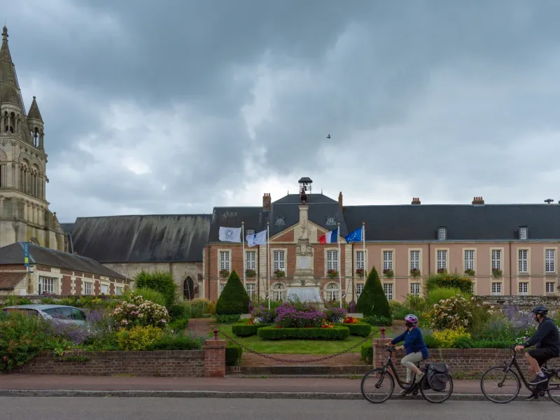 Le palais épiscopal de Bresles