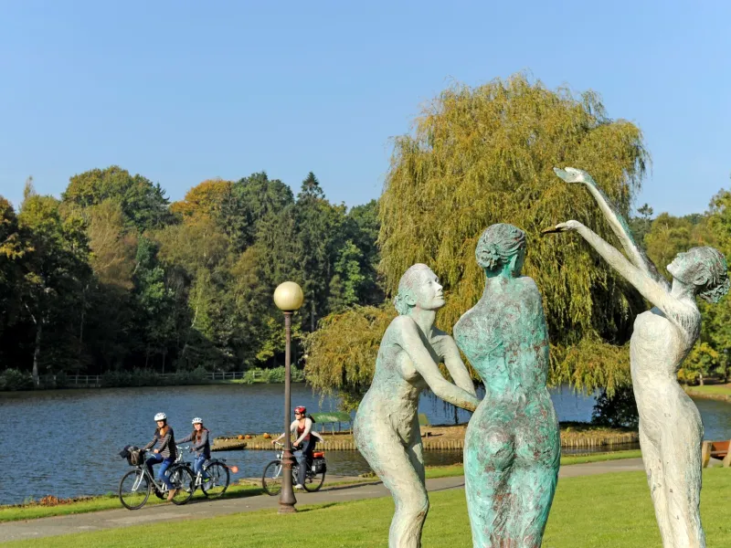 Arrivée à Forges-les-Eaux