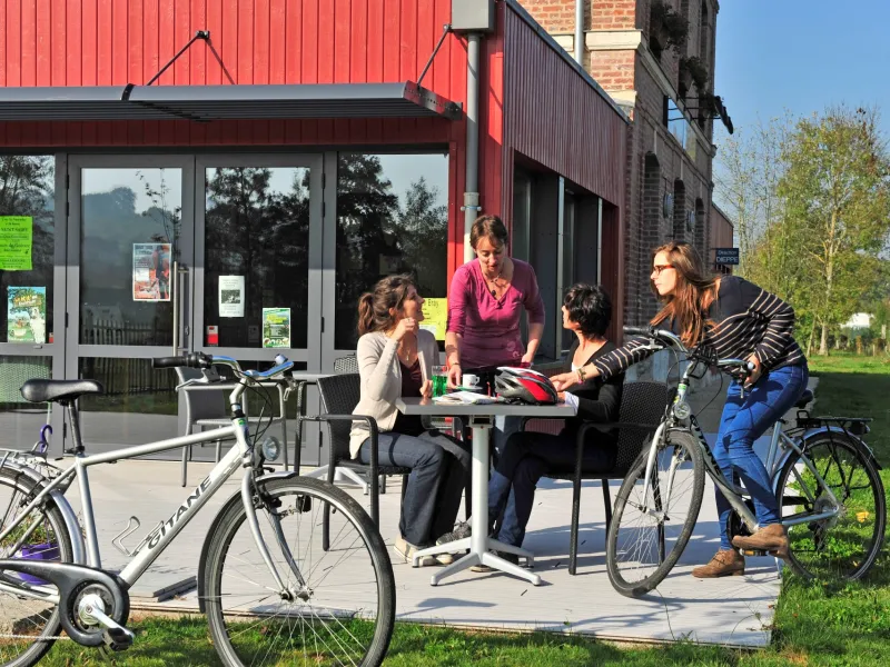 Quai Gourmand à Saint-Saire