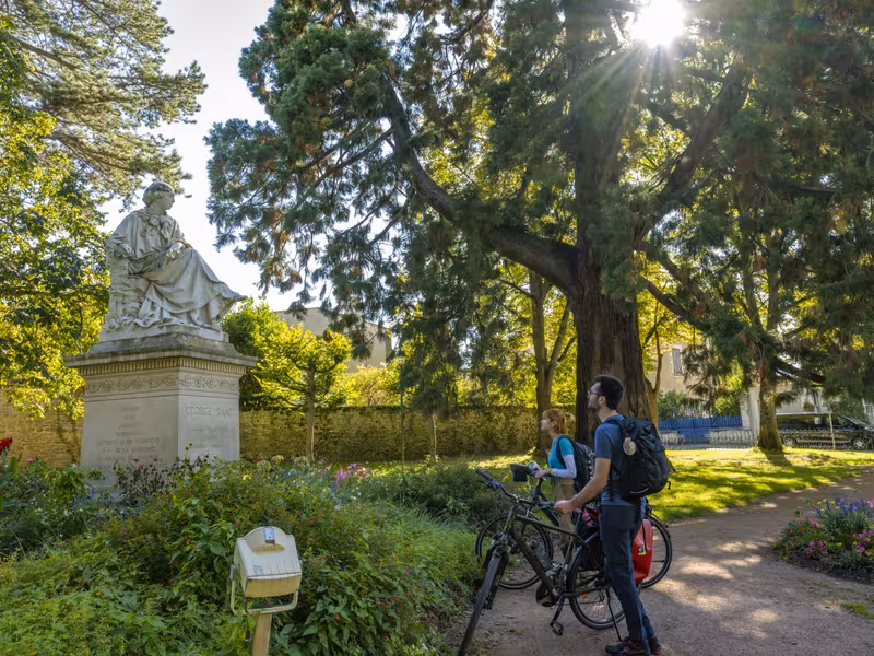 Buste de George Sand à la Châtre
