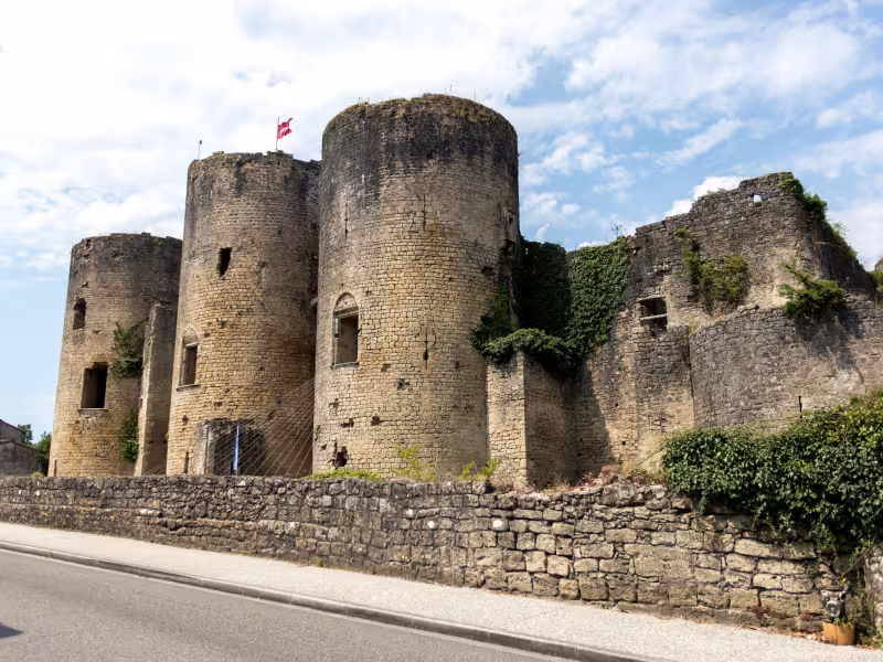 Château de Villandraut