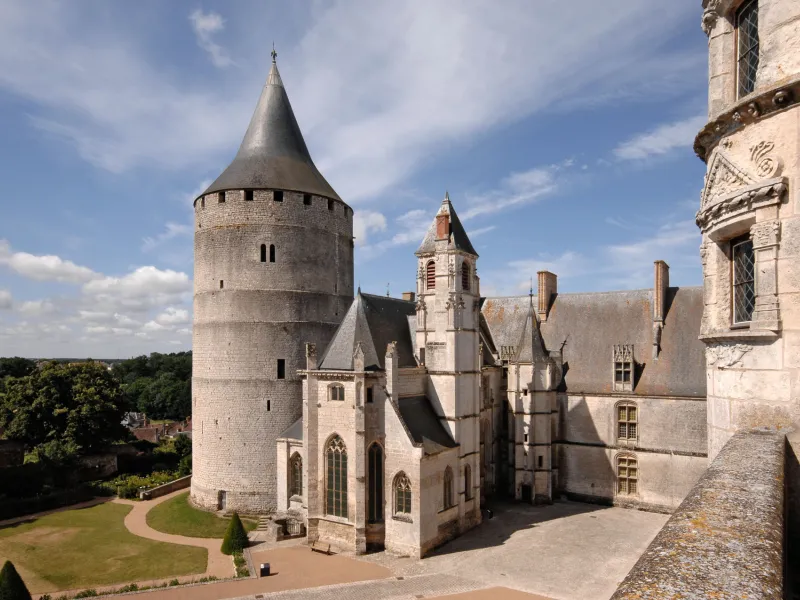Châteaudun - Tour Sainte Chapelle - Aile Dunois