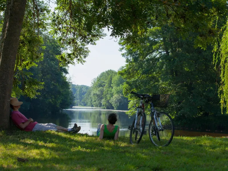 Pause à vélo sur la boucle de La vallée du Suin - Boucle vélo n°6