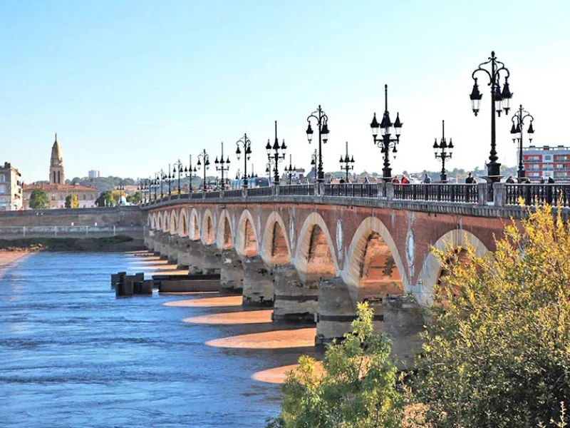 Des vignobles de Bordeaux à la Dordogne
