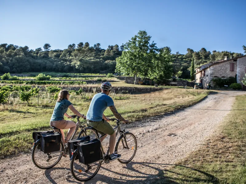 Domaine de Saint-Ferreols à vélo