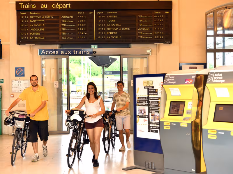 Gare de Niort à vélo