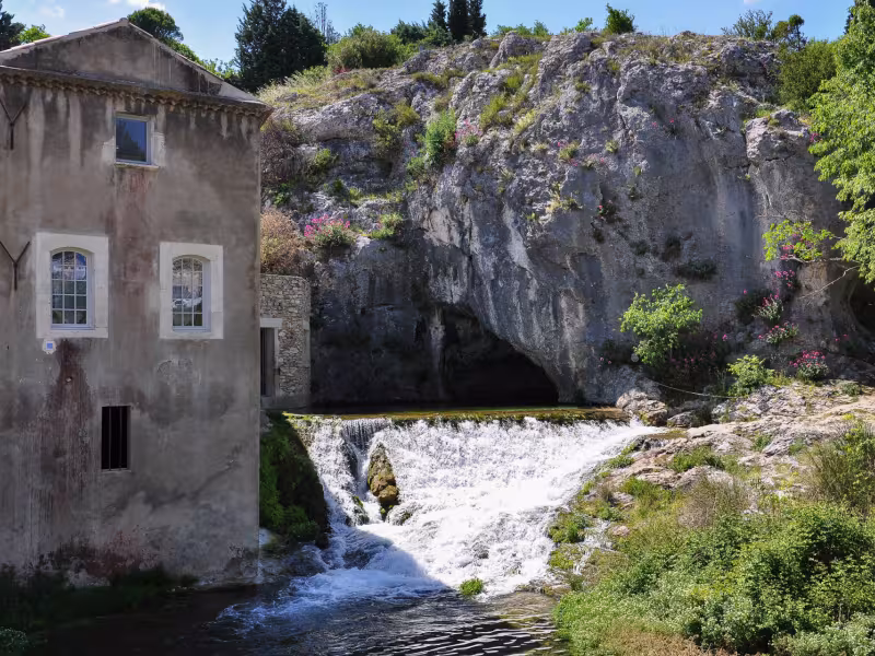 La résurgence du Tourne - Bourg-Saint-Andéol