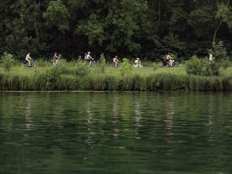 Sur La Voie Bleue à vélo