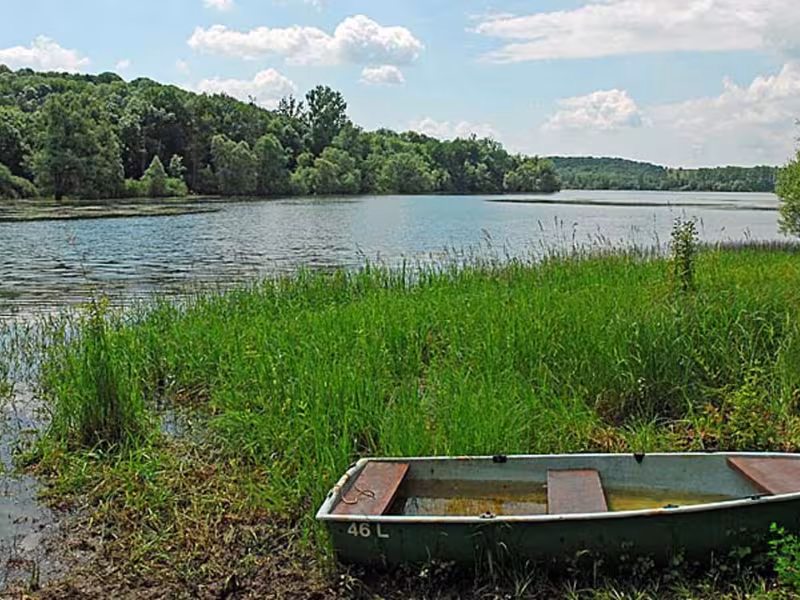 Lac de la Liez entre à Peigney et Lecey
