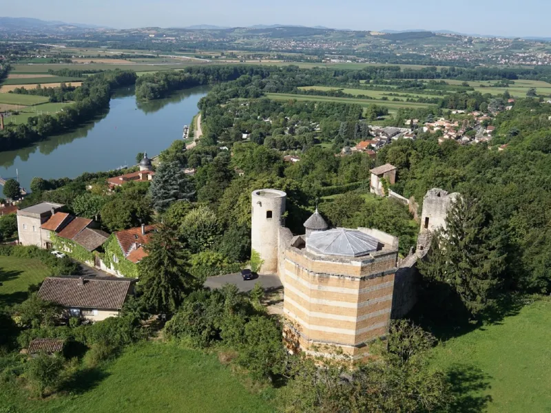 Le château-fort de Trévoux