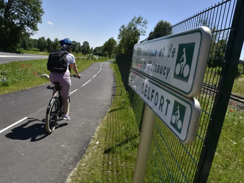À vélo entre Malsaucy et Giromagny sur la francovélosuisse
