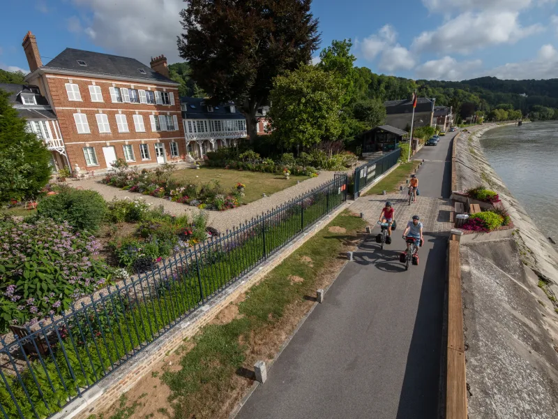 Le musée Victor Hugo sur les bords de Seine à Villequier