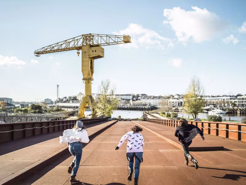 Course à 3 au parc des chantiers