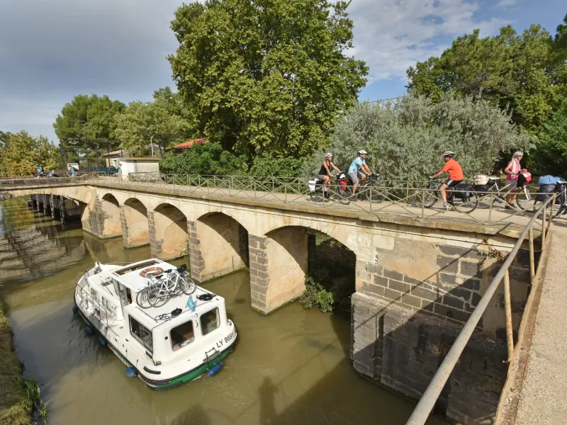 L'écluse du Libron sur le canal du Midi