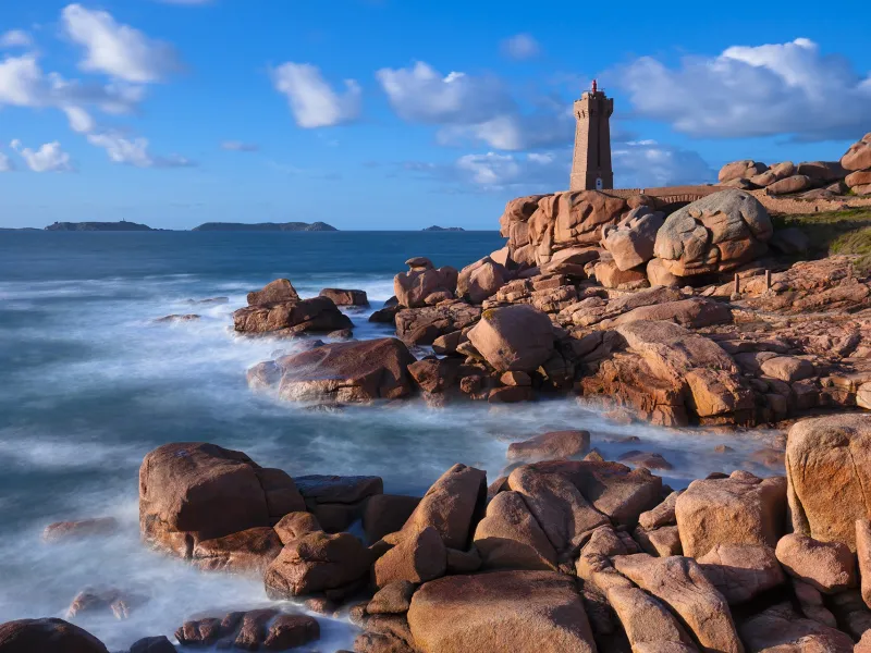 La côte de granit rose