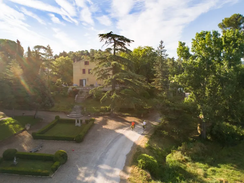 Mas provençal sur La Méditerranée à vélo - Jouques
