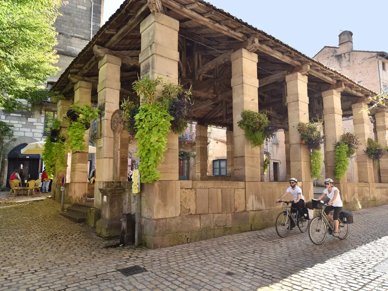 Arrivée à St-Antonin-Noble-Val