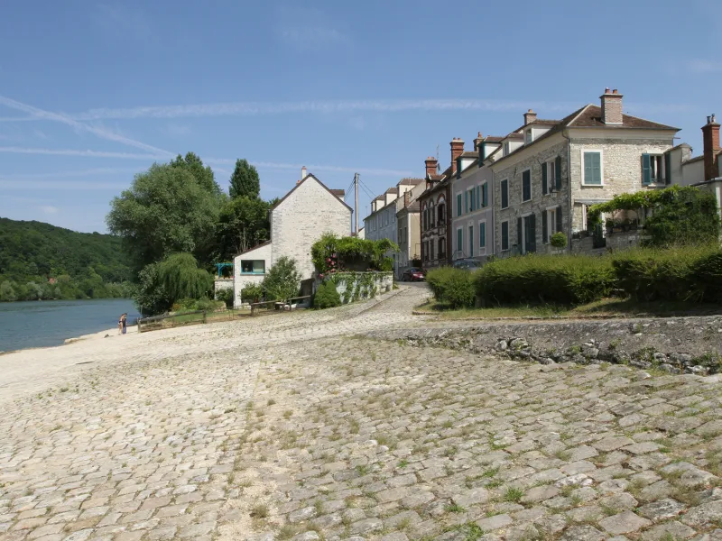 Quai à Thomery
