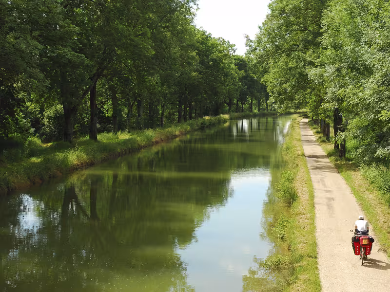 Vers Peigney sur le canal entre Champagne et Bourgogne