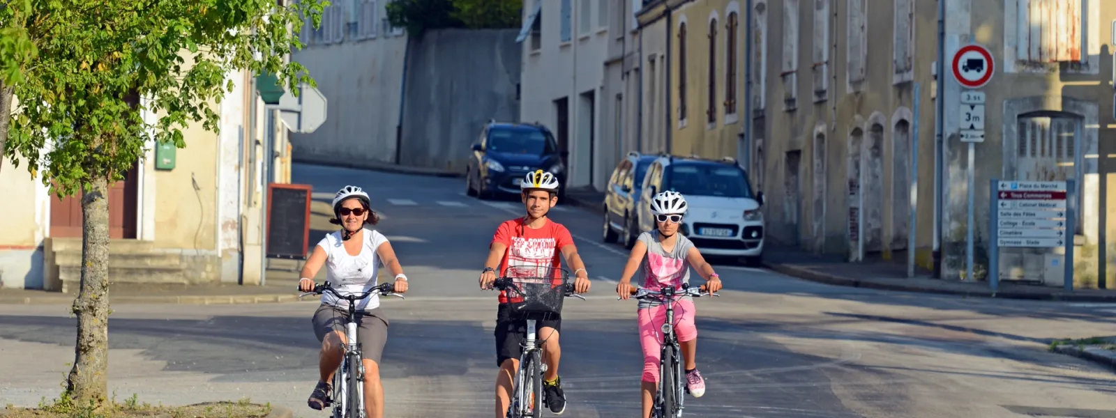 Cyclistes à Authon-du-Perche