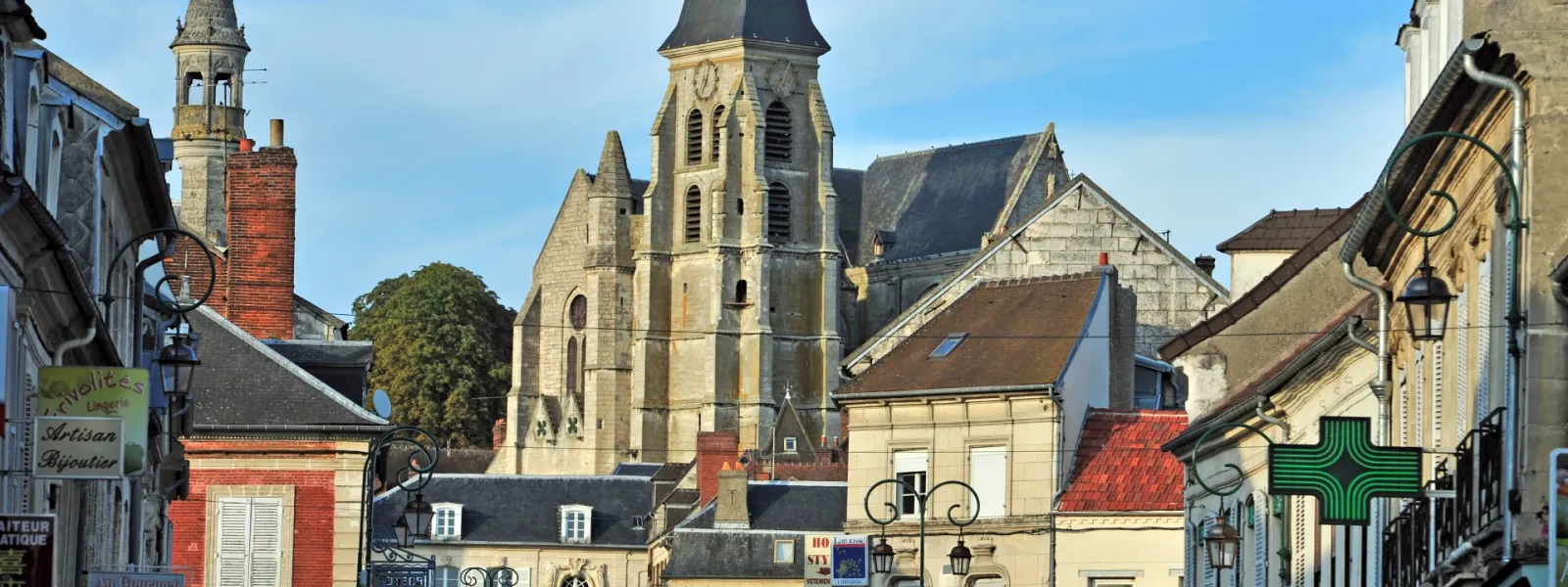 Halte dans la ville de Clermont dans l'Oise