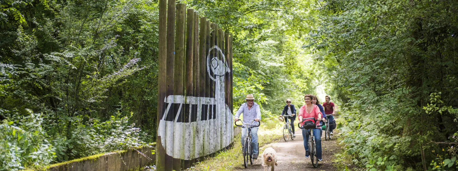 Voie verte à vélo à Limours (aérotrain) - Véloscénie