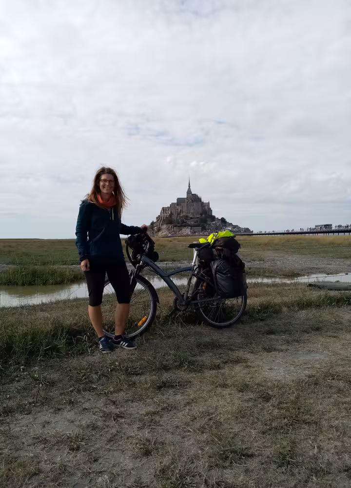Arrivée au Mont-Saint-Michel.jpg