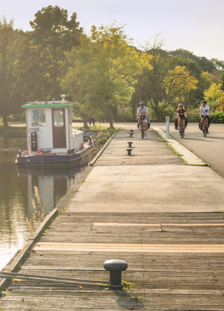 Cyclistes à Montbéliard sur l'EuroVelo 6