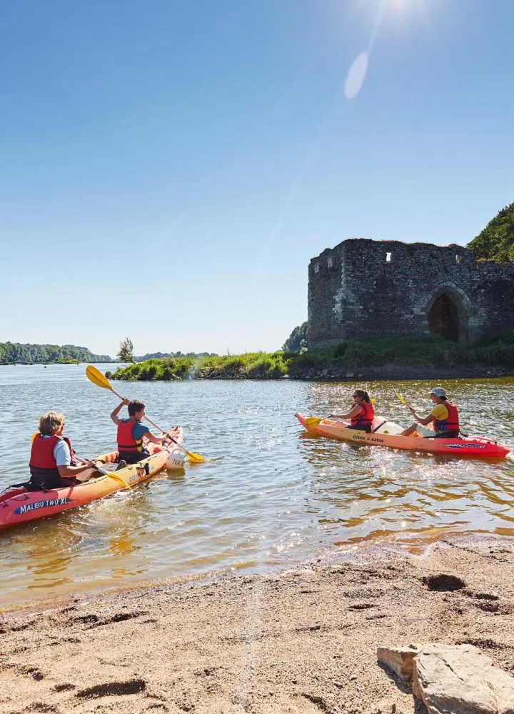 Canoës sur la Loire - Lieu-dit au Cul du Moulin à Champtoceaux